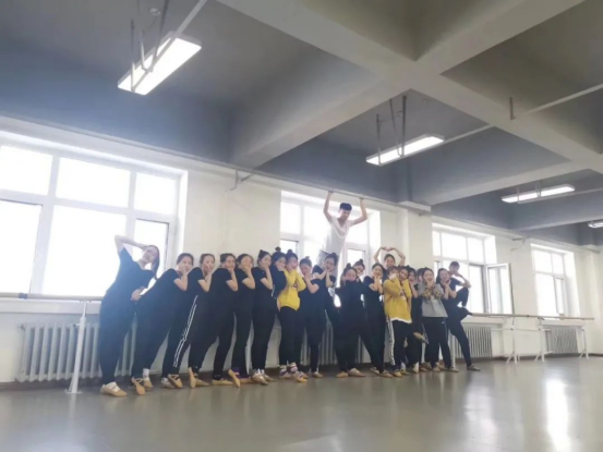 ed_1675699299565666.png 7.png